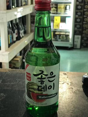 Jinro soju (Good day brand ) water melon flavor 360ml 13.5% alc soju